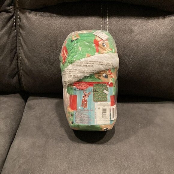 NEW! ONLY 1 LEFT! Rudolph the Red-Nosed Reindeer Santa Hat & CHRISTMAS Throw Set - Picture 3 of 6